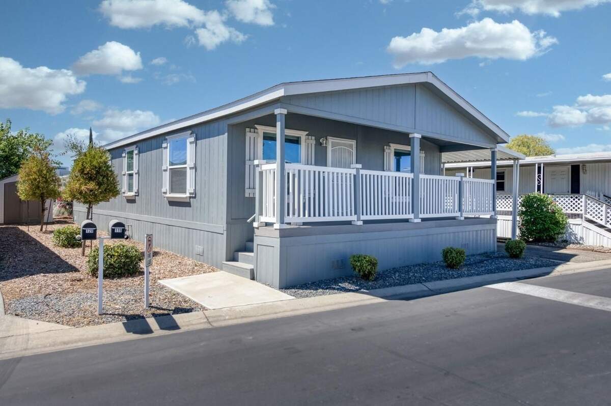 The mobile off at 336 E. Alluvial Ave #119 in northeast Fresno is for sale with an asking price of $164,999.